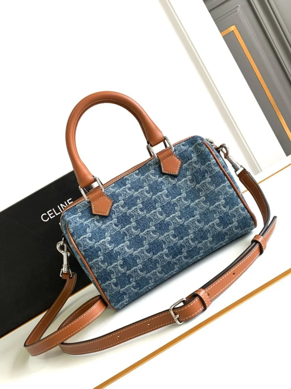 CELINE Cuir Triomphe Small Boston Bag